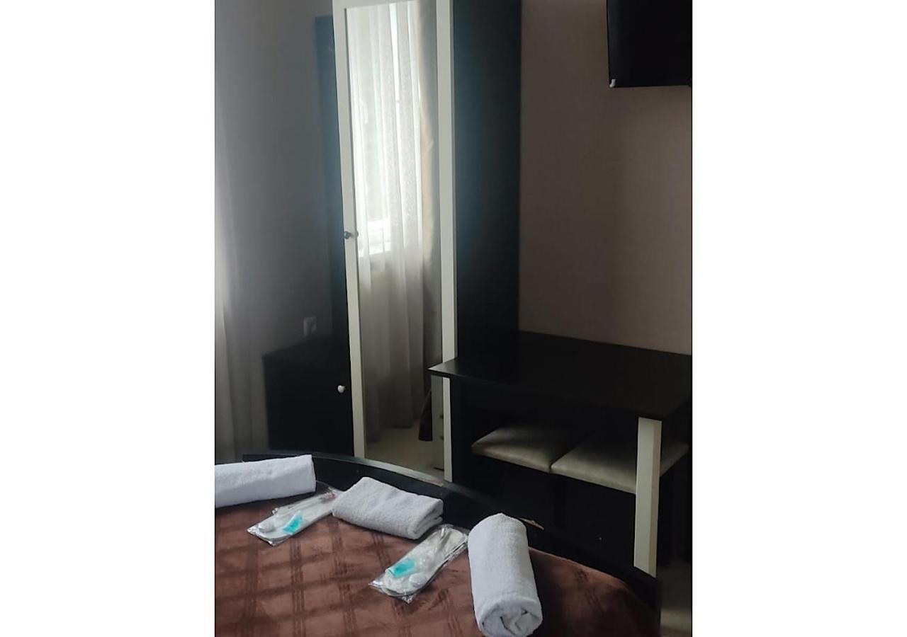 Hotel Lux Tbilisi Eksteriør billede